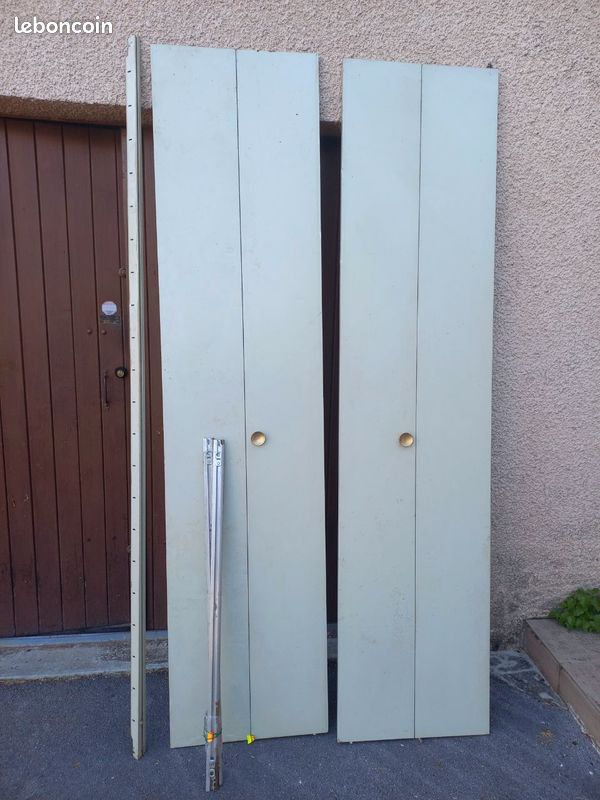 Portes coulissantes en métal (image 1)