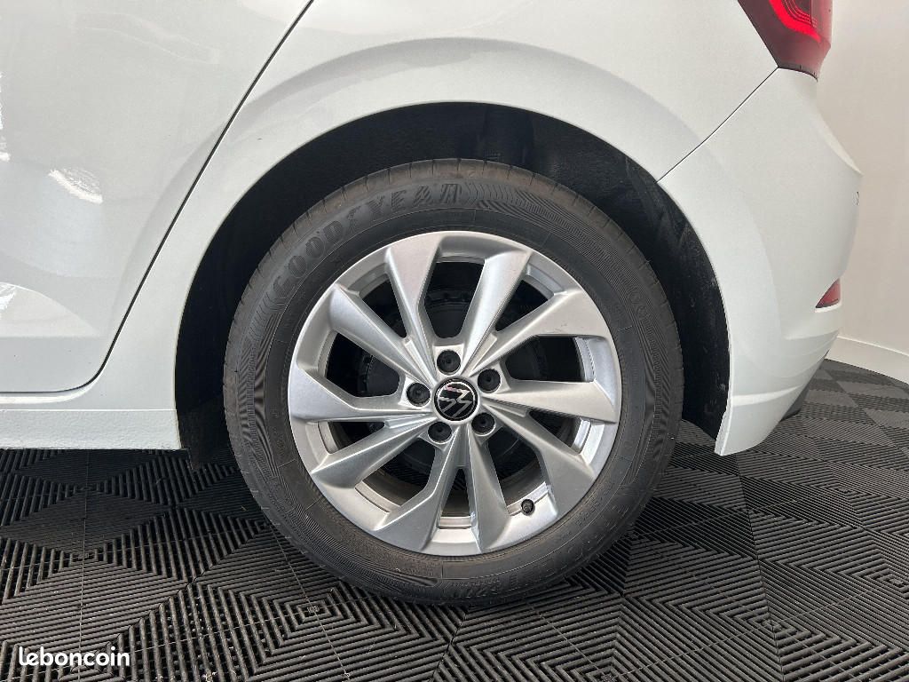 Volkswagen Polo 1.0 TSI 95 S&S BVM5 Style (image 24)