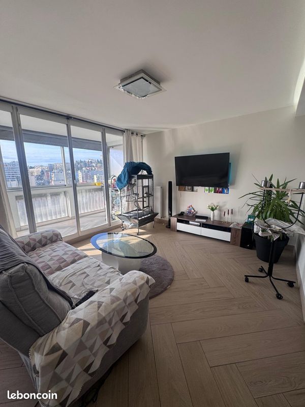 Appartement 4 pièces 80 m² · à Saint-Étienne · 80 m² · 109 500 €