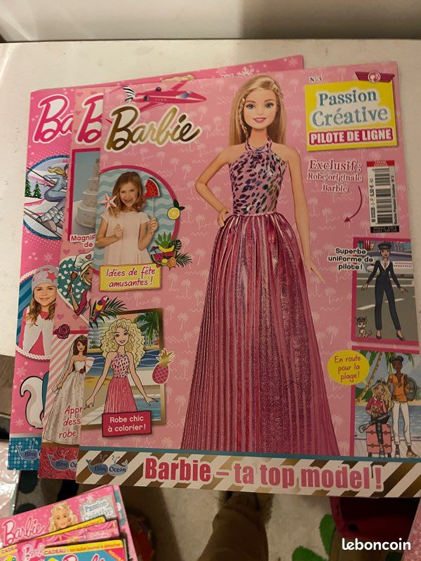 Lot de 11 livres Barbie (image 9)
