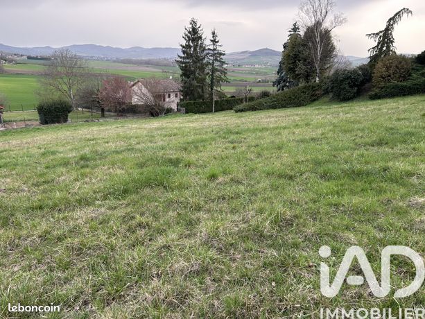 Terrain 1702 m² Moissat