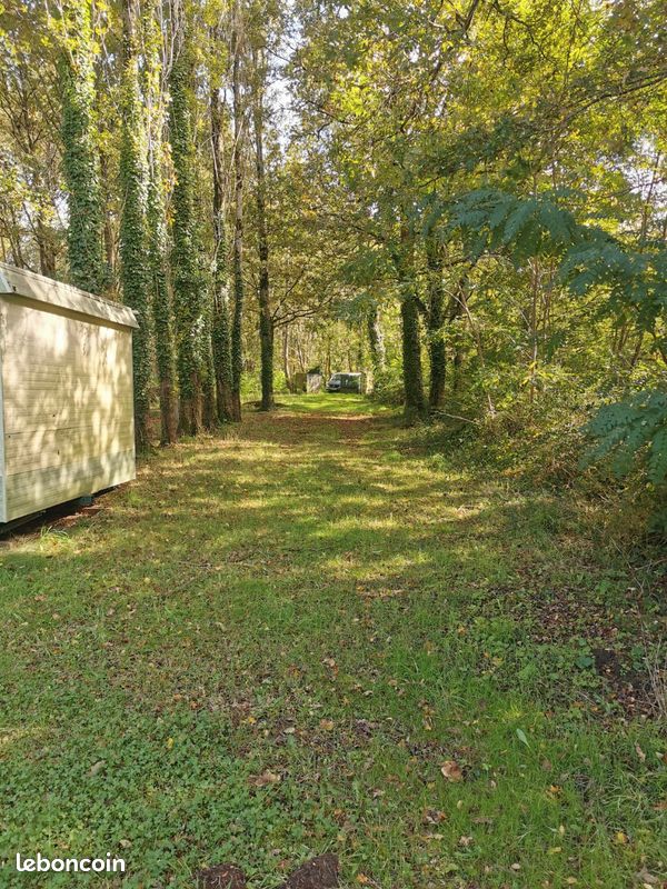Terrain de loisir Colombiers · 25 000 €