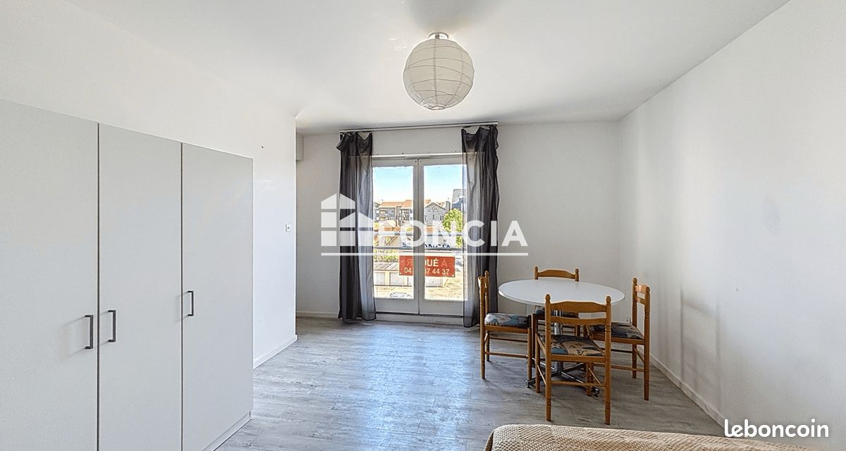 Appartement 1 pièce 25 m² · à Clermont-Ferrand · 25 m² · 425 €