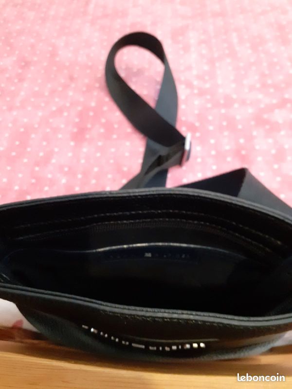 Sacoche Tommy Hilfiger (image 4)
