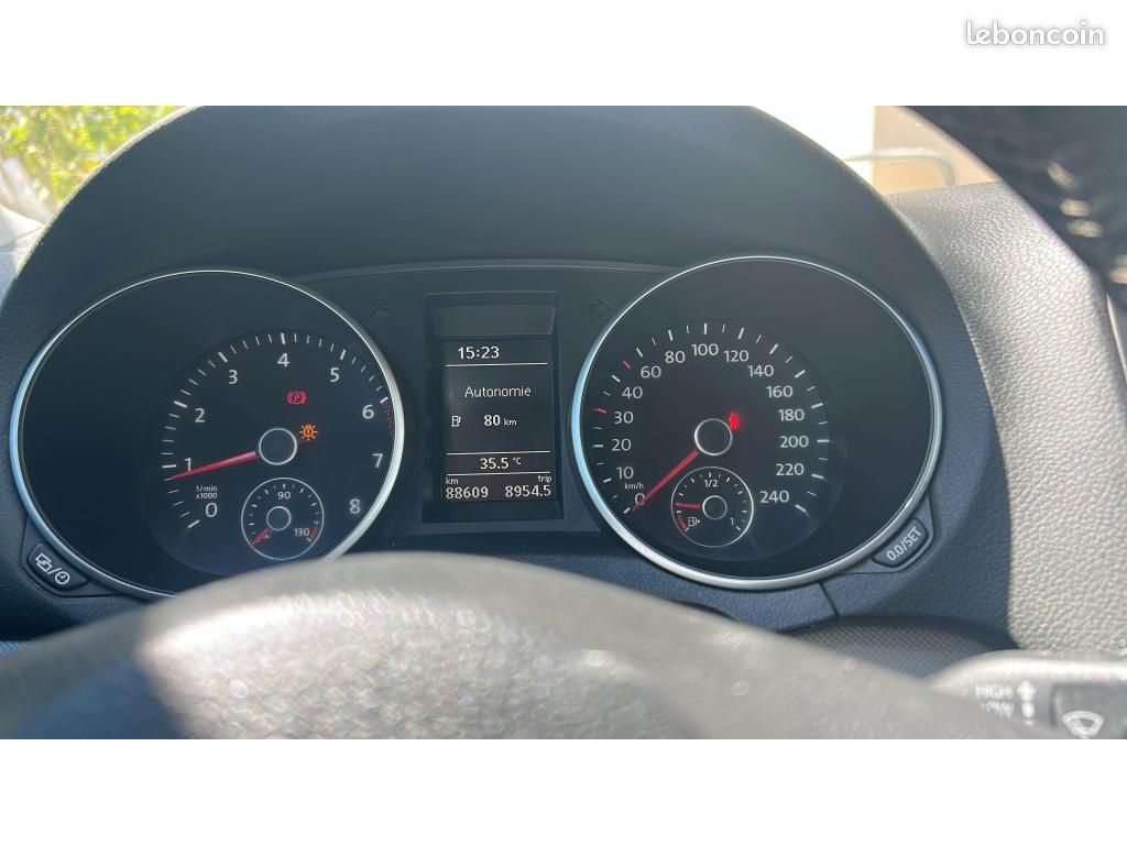 VOLKSWAGEN GOLF 1.2 16V TSI - 85 VI BERLINE Match (image 14)