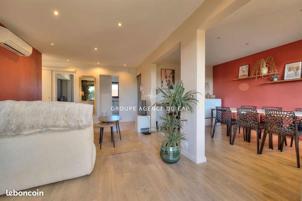 Appartement 3 pièces 65 m² · à Saint-Raphaël · 65 m² · 318 000 €
