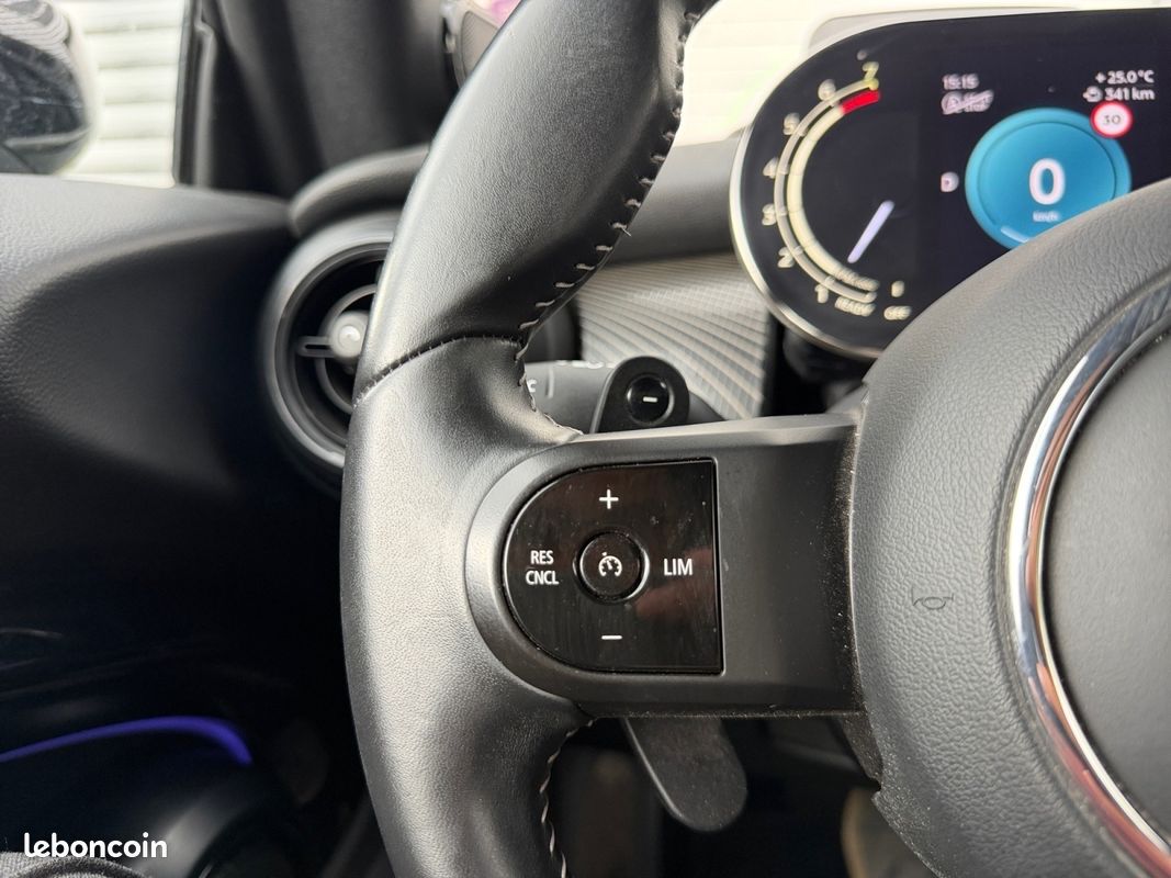 MINI CABRIO COOPER S 178 RESOLUTE - 1ère Main - Entretien Mini - Sièges Chauffants - Harman Kardon - Caméra (image 20)