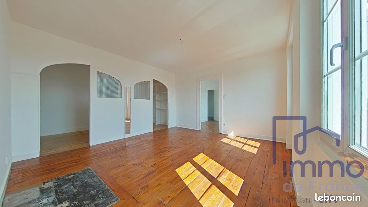 Appartement 2 pièces 60 m² · à Saint-Étienne · 60 m² · 74 000 €