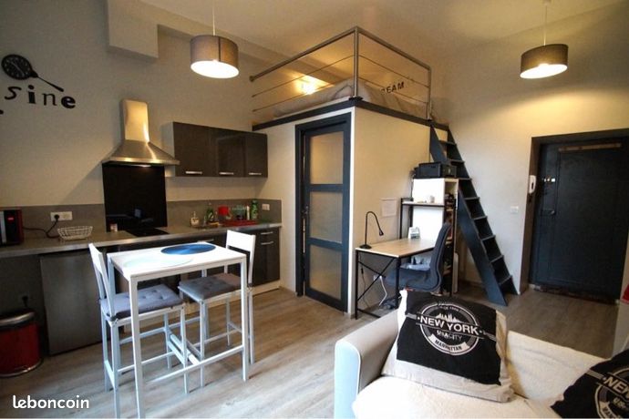 Studio cosy en mezzanine