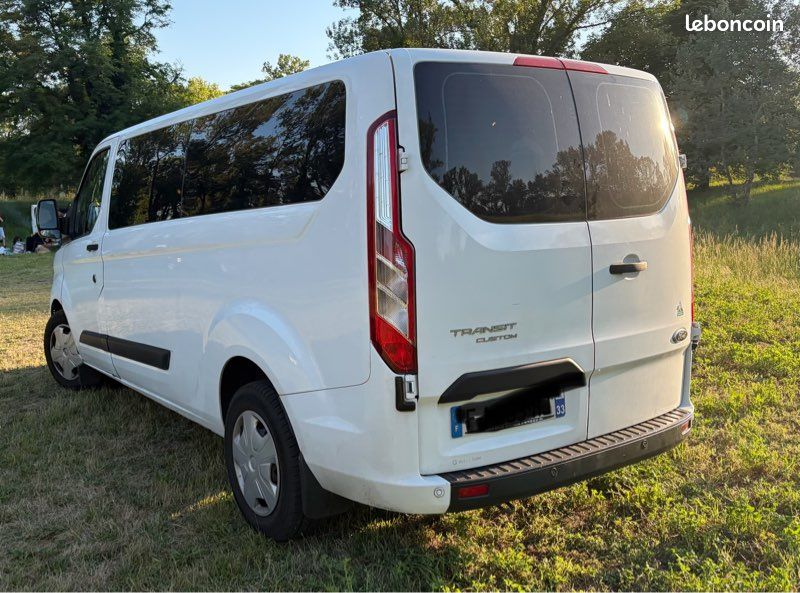 Ford transit custom combi (image 2)