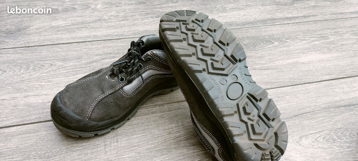 Chaussures de travail (image 1)