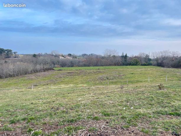 Vente | Terrain constructible | 1200.00 m² | Bassercles