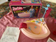 Ancienne table de toilette poupee