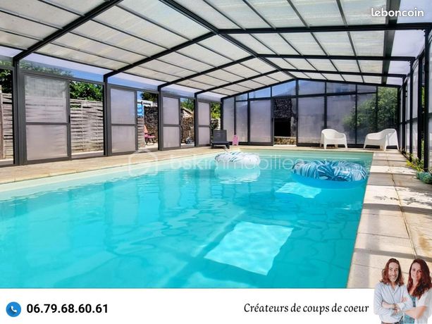 Maison 11 pièces 243 m²