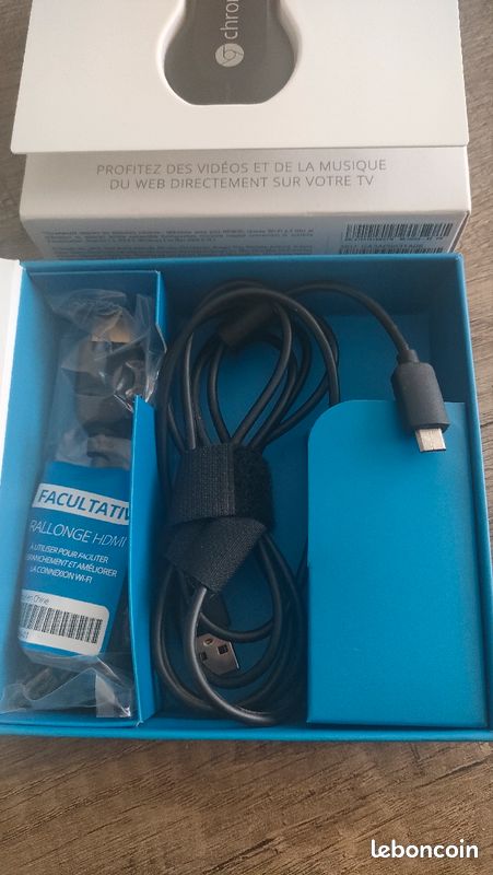 Clé HDMI Chromecast (image 2)