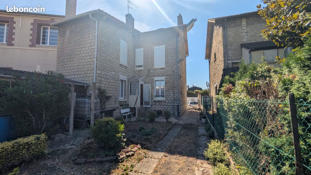 Maison 5 pièces 104 m² · à Persan · 104 m² · 244 000 €