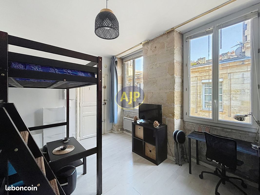 Appartement 1 pièce 23 m² · à Bordeaux · 23 m² · 139 000 €