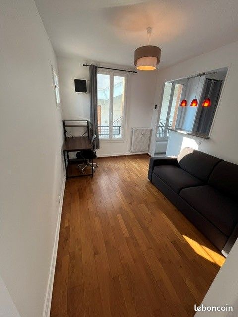 Maison 2 pièces 30 m² · à Maisons-Alfort · 29,7 m² · 955 €