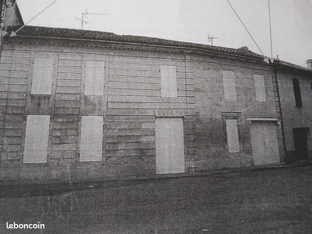 Maison de bourg - Sainte-Terre 33350 (image principale 0)