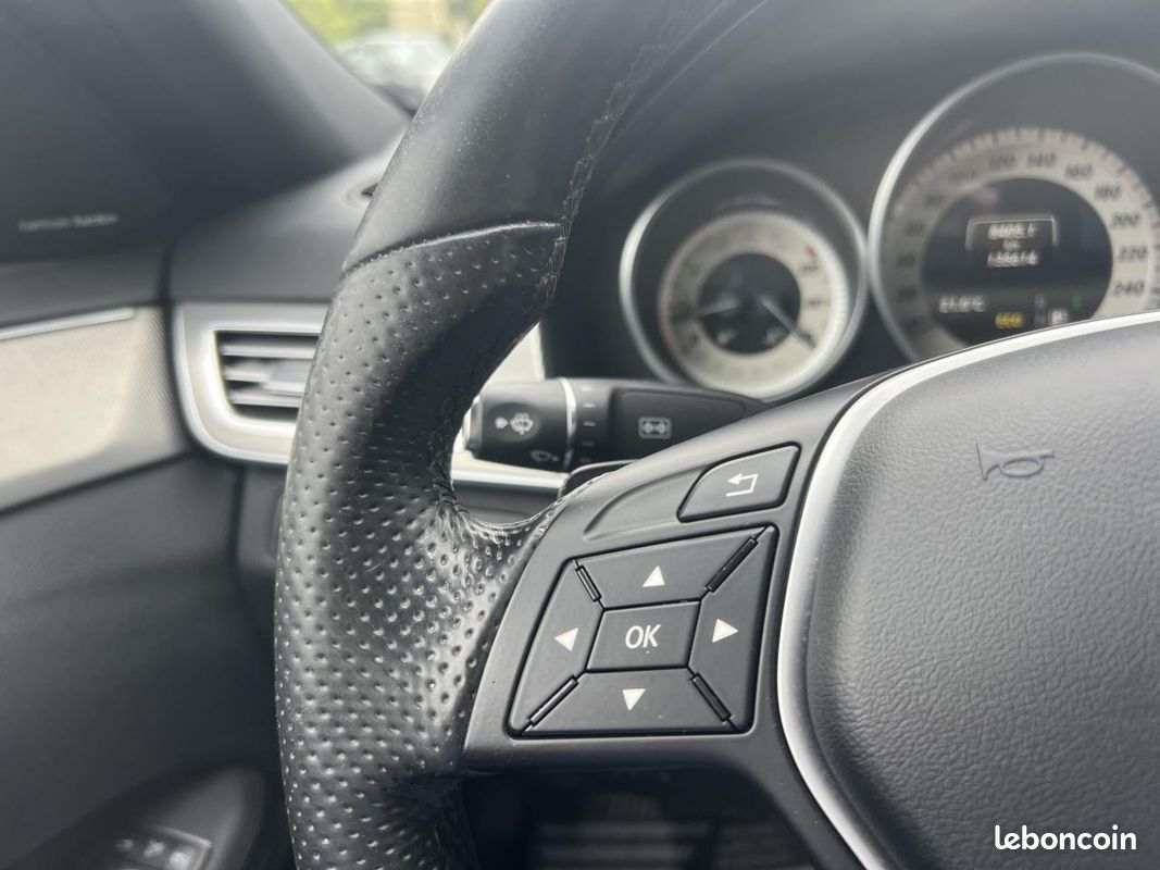 MERCEDES-BENZ CLASSE E 220 BlueTEC Executive A (image 23)