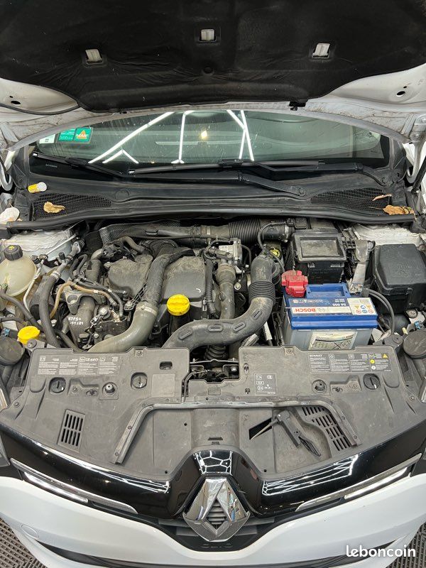 RENAULT CLIO IV 1.5 dCi 75 – Climatisation – Suivi entretien – Distribution à jour (image 12)