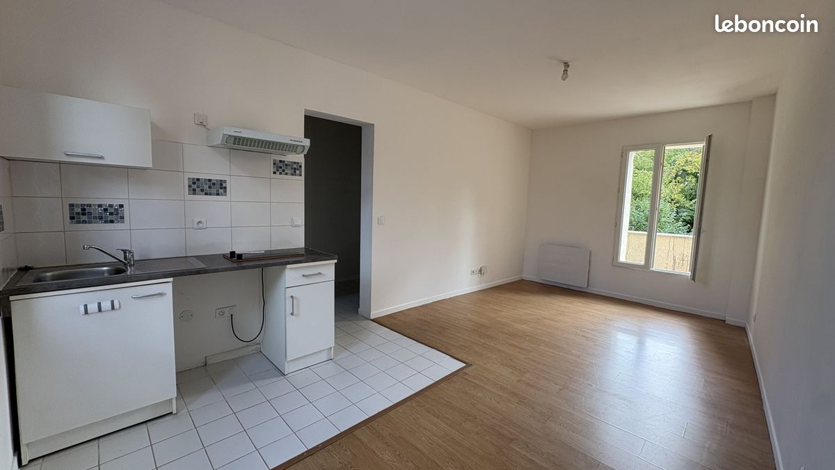 Appartement 2 pièces 35 m² · à Cires-lès-Mello · 35 m² · 550 €/mois