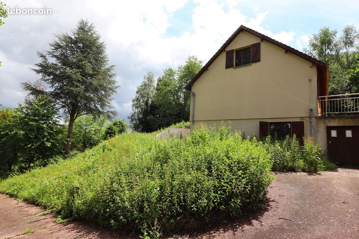 Maison 11 pièces 209 m² · à Perriers-sur-Andelle · 209 m² · 199 000 €