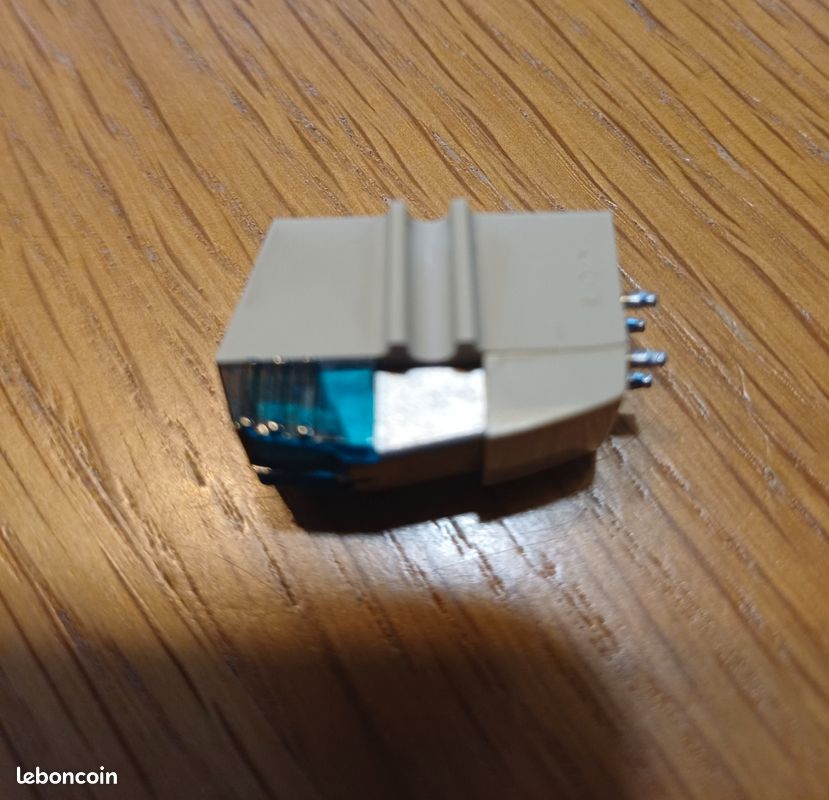 Cellule AKG P10 ED - Aimant Mobile - Bon état Fonctionnel - Diamant à Changer
