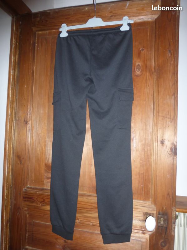 Pantalon survêtement neuf (image 2)