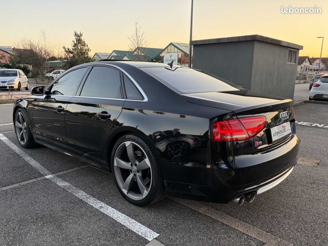 Audi s8 d4 (i) v8 4.0 tfsi 520 quattro toit ouvrant bose soft close (image 4)