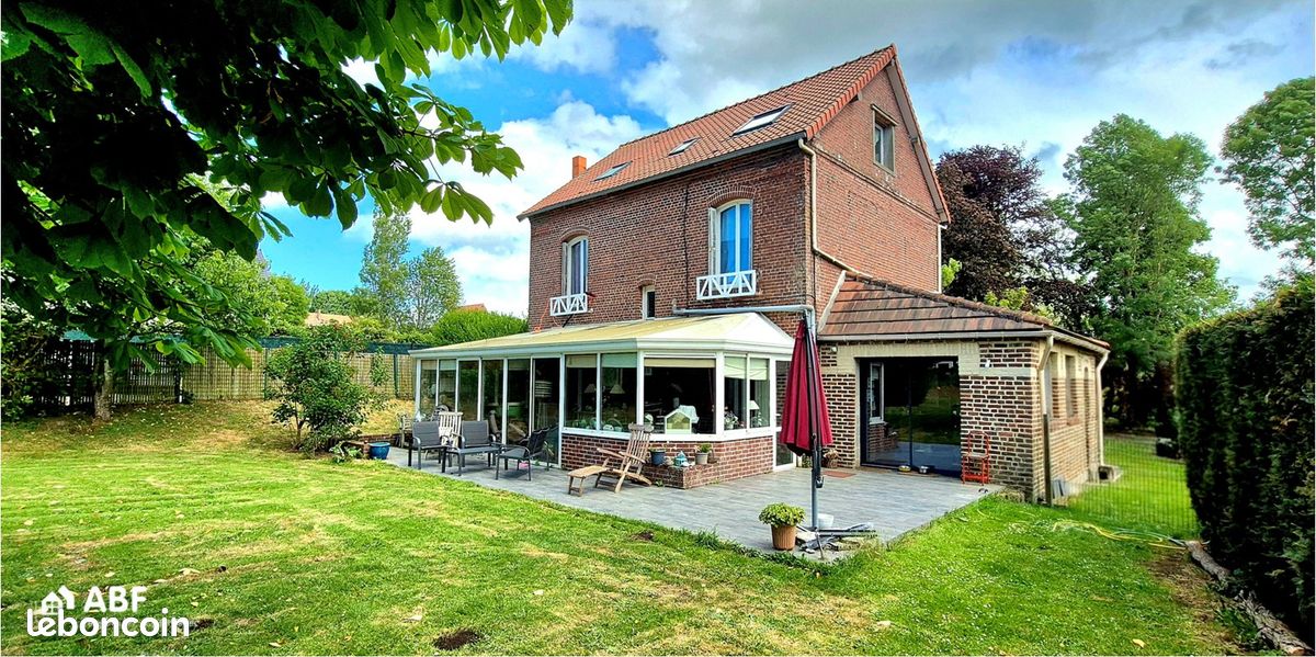 Maison 10 pièces 220 m² · à Martin-Église · 220 m² · 445 000 €