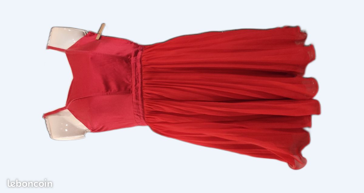 Robe (image 1)
