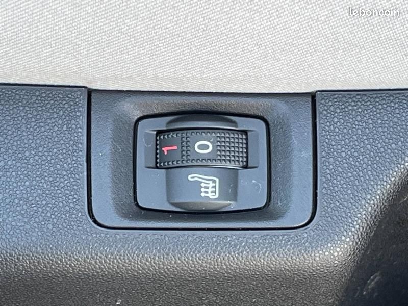 Citroen C3 Essence 110 ELLE Caméra GPS CarPlay Mains Libres 1ère main (image 15)