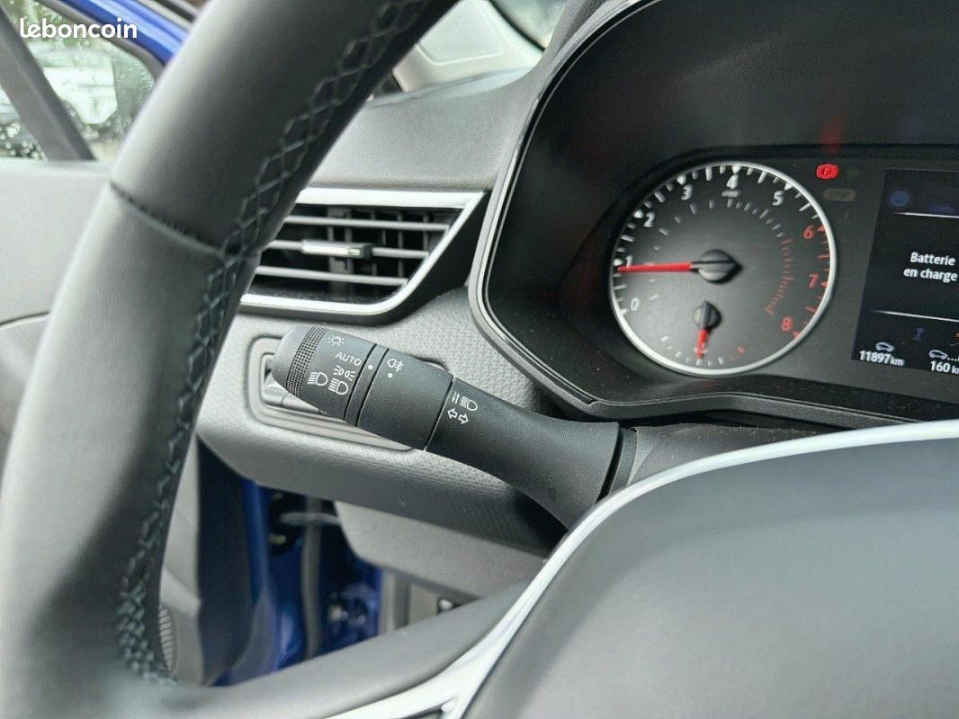 Renault Clio V TCe 90 Equilibre (image 14)