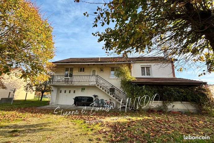 Maison 9 pièces 157 m²