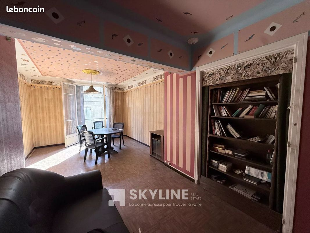 Appartement 2 pièces 49 m² · à Marseille · 49 m² · 92 000 €