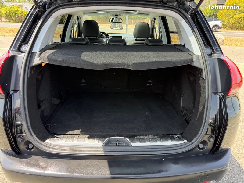 Peugeot 2008 1.6 HDI 120cv Crossway (image 9)