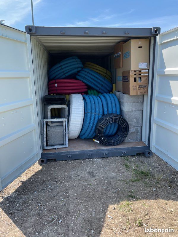Local commercial 1 pièce 15 m² · à Ailly-sur-Noye · 15 m² · 100 €/mois
