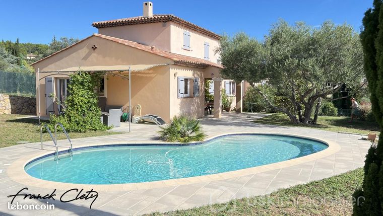 Maison 6 pièces 160 m²
