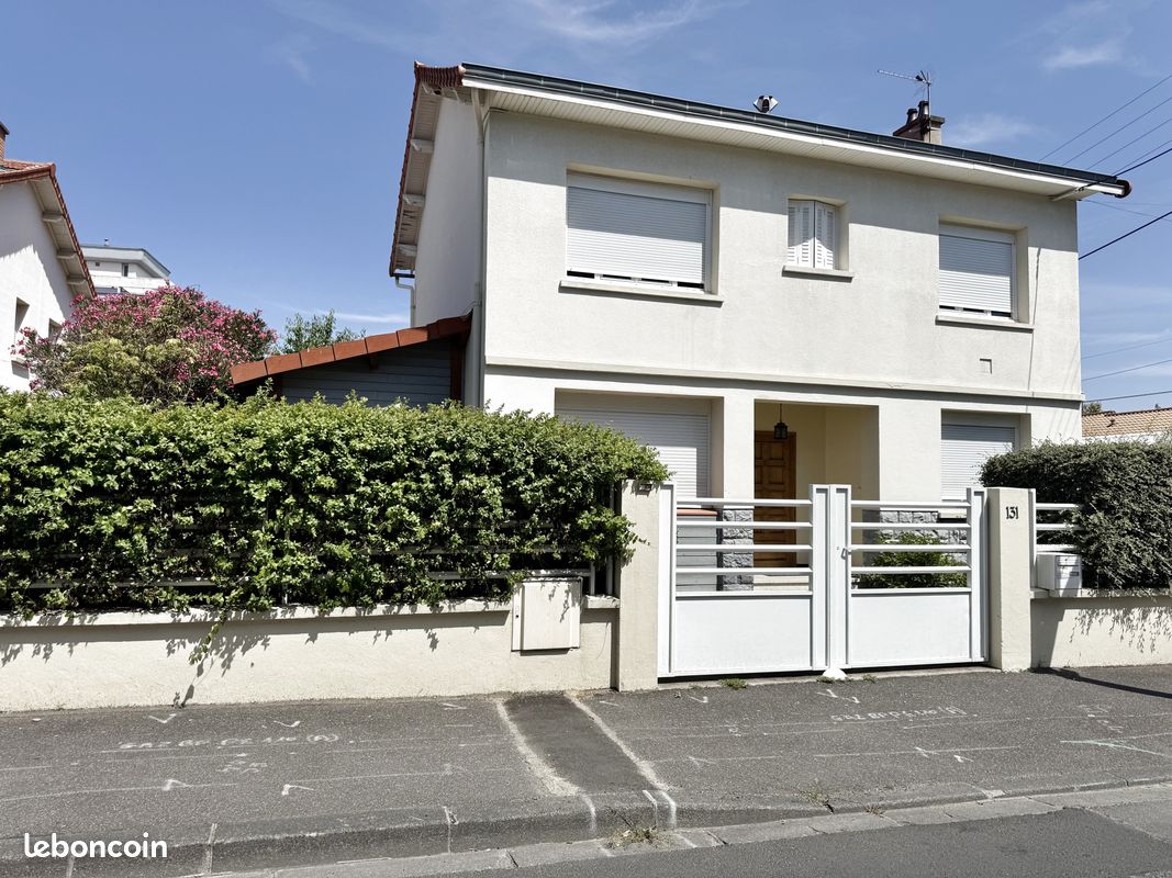 Maison 5 pièces 120 m² · à Clermont-Ferrand · 120 m² · 295 000 €