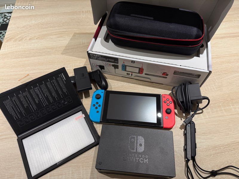 Nintendo Switch - Comme neuve - Pack complet (image 1)
