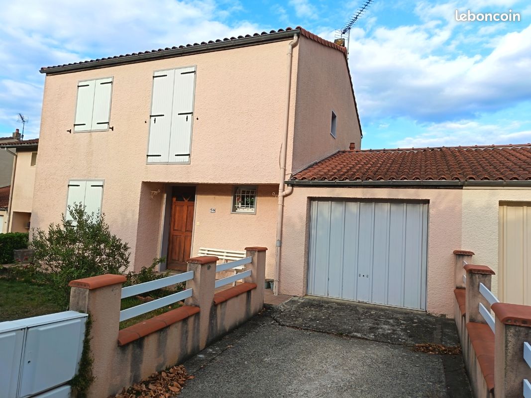 Maison 5 pièces 102 m² · à Saint-Girons · 102 m² · 180 000 €