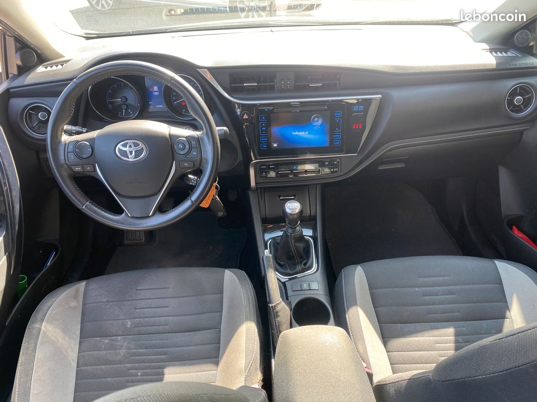 Toyota auris 1.2 t 115cv dynamic gar 3 mois (image 4)
