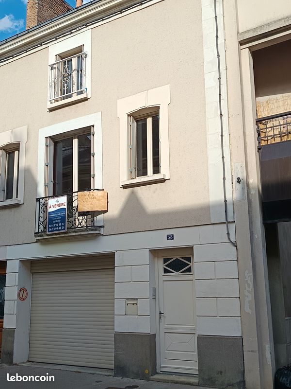 Maison 6 pièces 146 m² · à La Flèche · 146 m² · 170 000 €