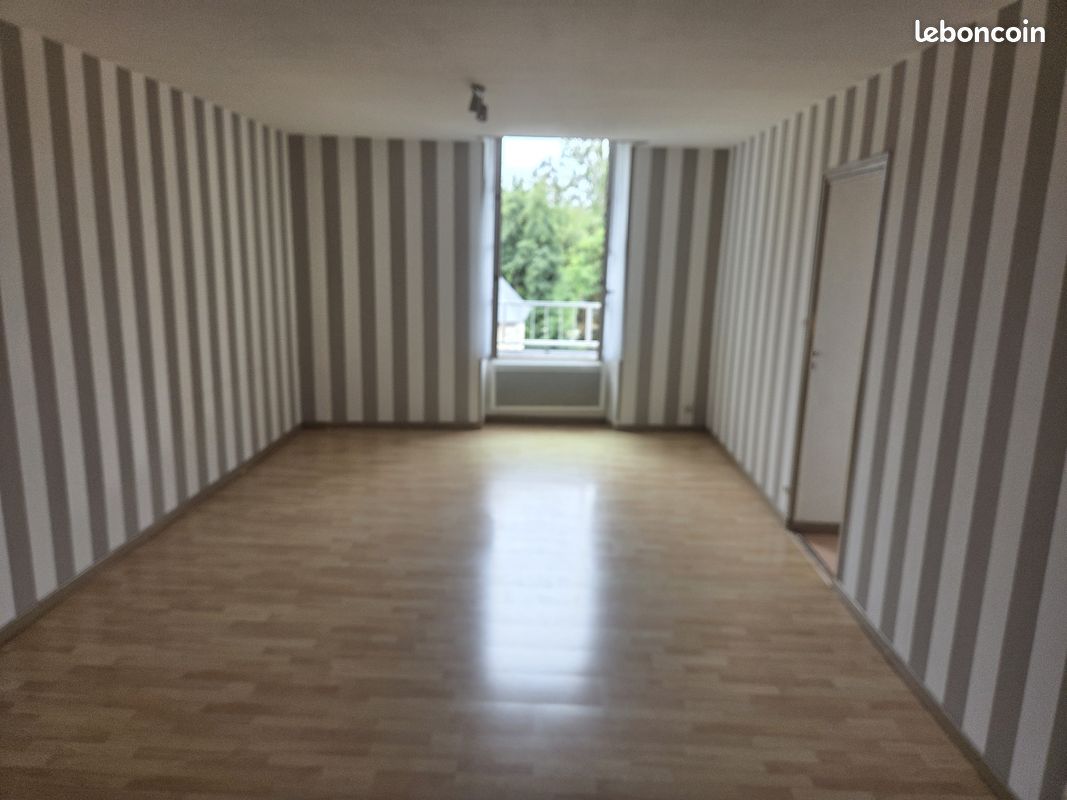Appartement 1 pièce 32 m² · à Vivonne · 32 m² · 498 €/mois