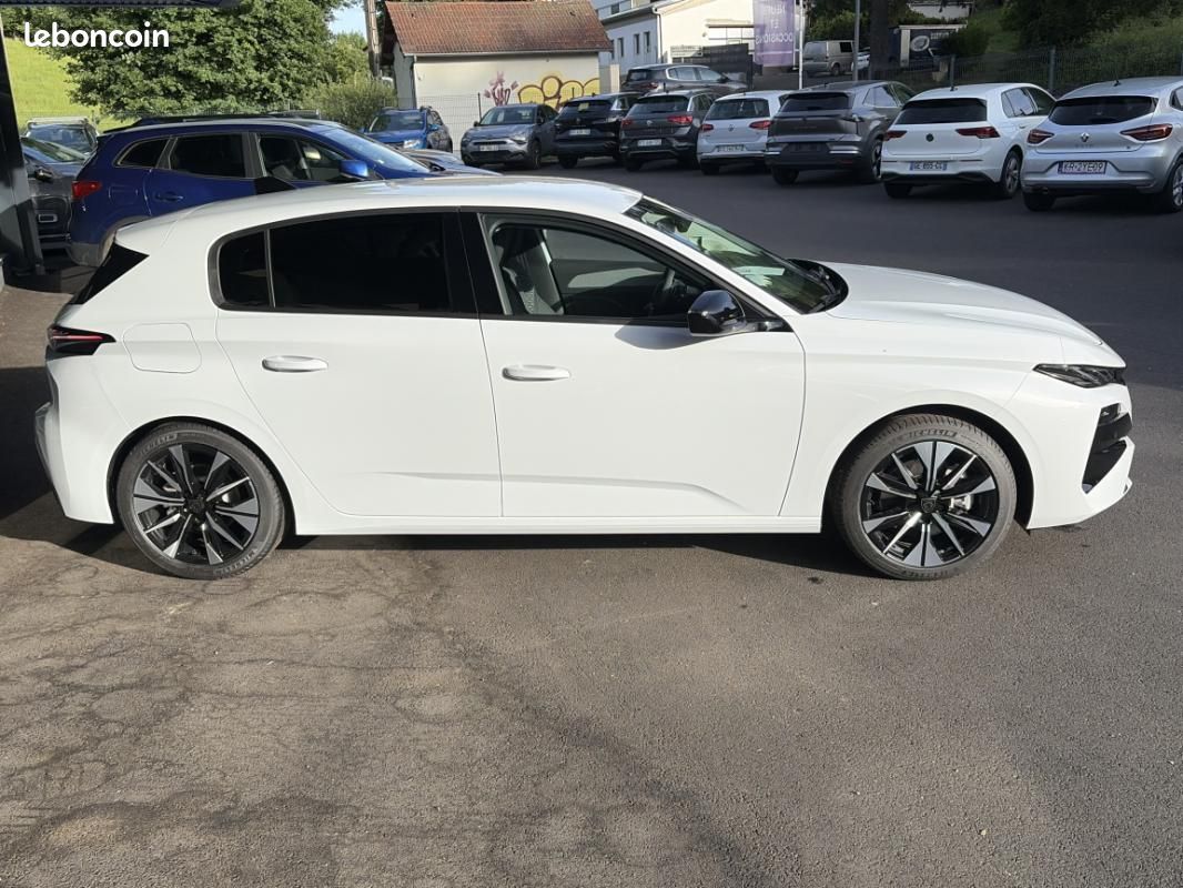Peugeot 308 BlueHDi 130ch SetS EAT8 Allure (image 5)