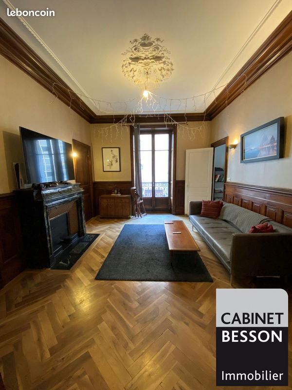 Appartement 4 pièces 115 m² · à Grenoble · 115 m² · 1 134 €