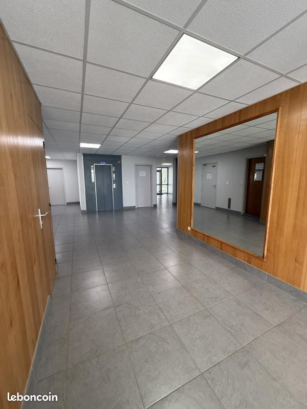 Appartement a louer cholet - 5 pièce(s) - 95 m2 - Surfyn