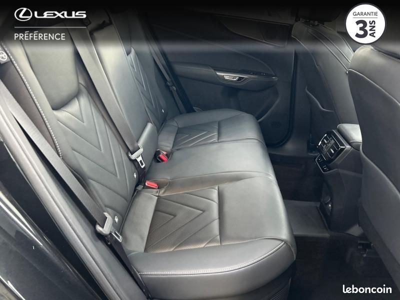 Lexus NX 450h Executive 4WD MY24 (image 17)