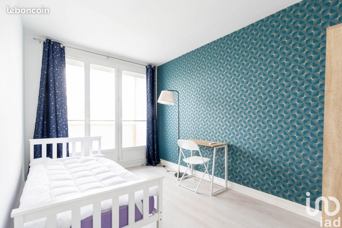 Appartement 4 pièce(s) 73 m²à louer Reze